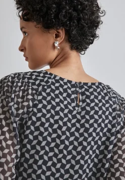 Chiffon blouse