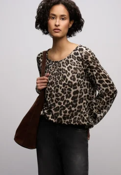 Chiffon blouse