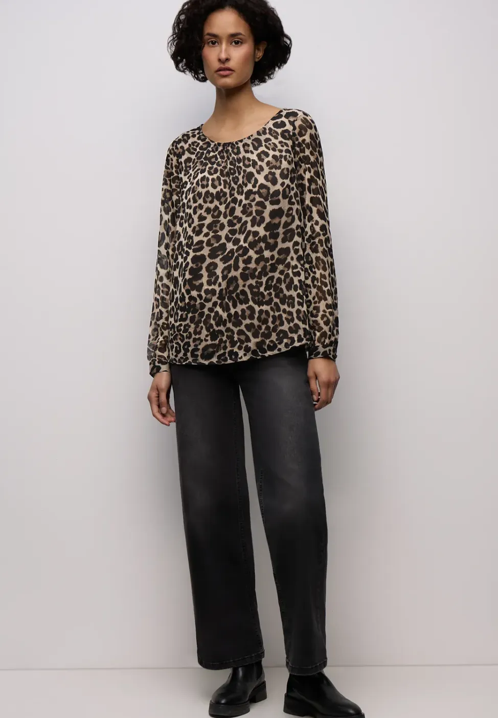 Chiffon blouse