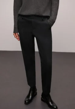 Chino met banddetail
