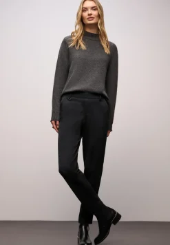 Chino met banddetail