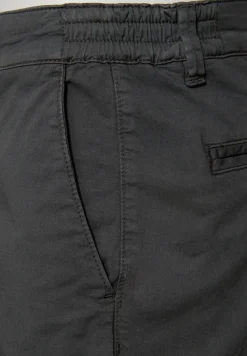 Chino met elastische tailleband