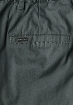 Chino met rechte benen