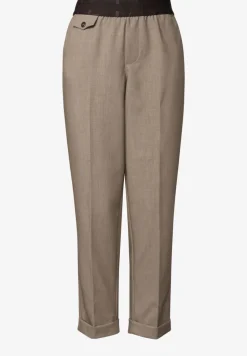 Chino met tailleband