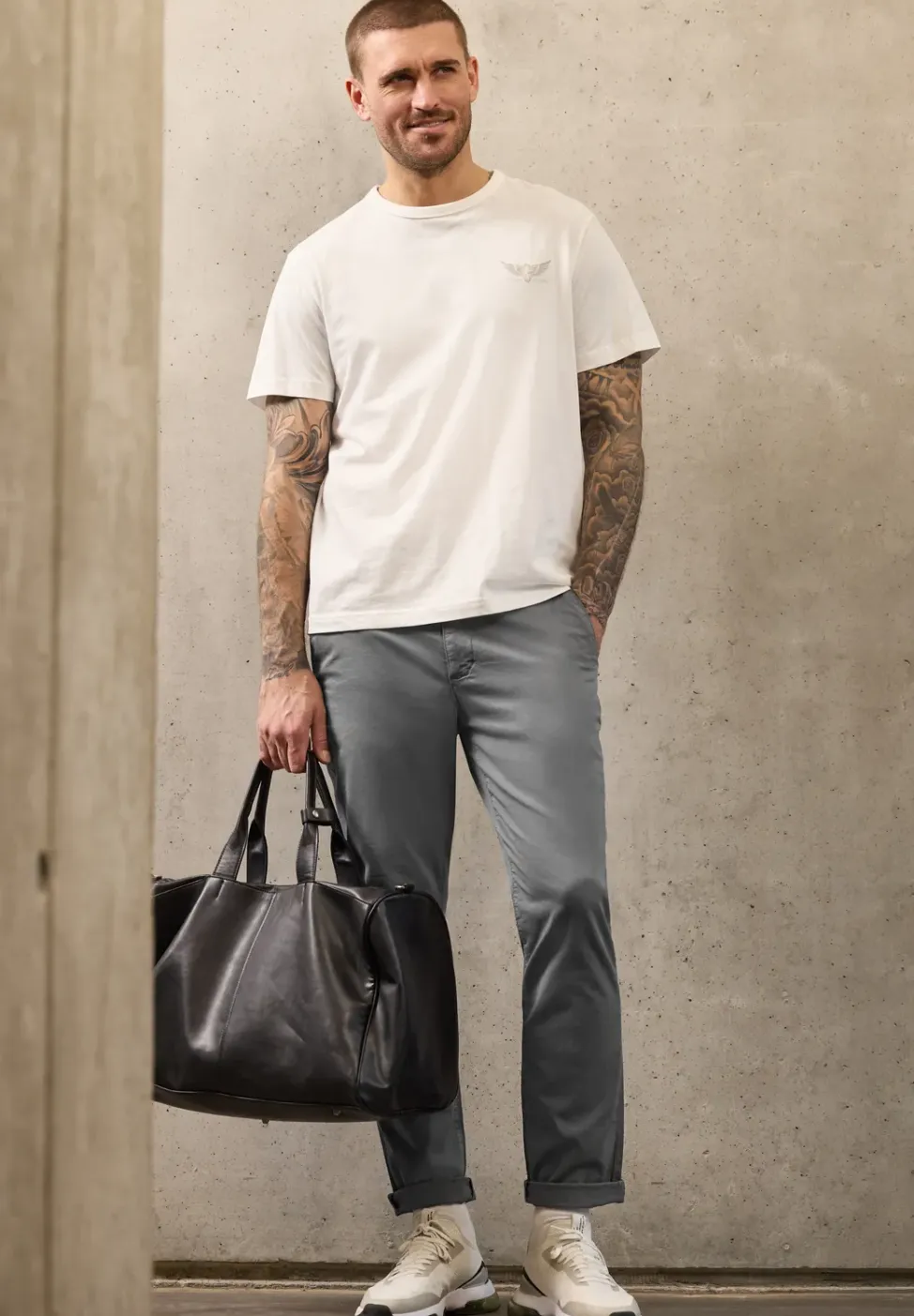 Chino met elastische tailleband