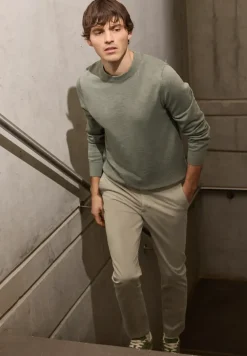 Chino met elastische tailleband