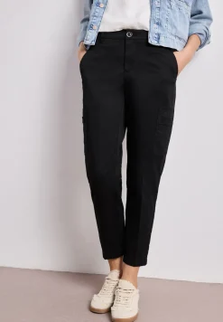 Chino's met Slim Legs en cargo-stijl zakken