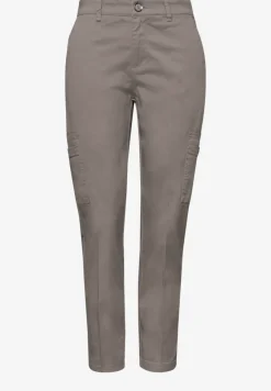 Chino's met Slim Legs en cargo-stijl zakken