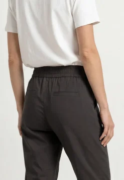 Chino's met Slim Legs en elastische tailleband