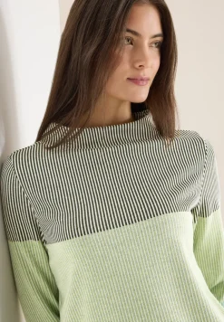 Colorblock jacquard shirt
