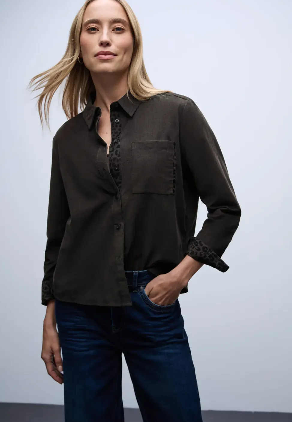 Corduroy blouse met tape details