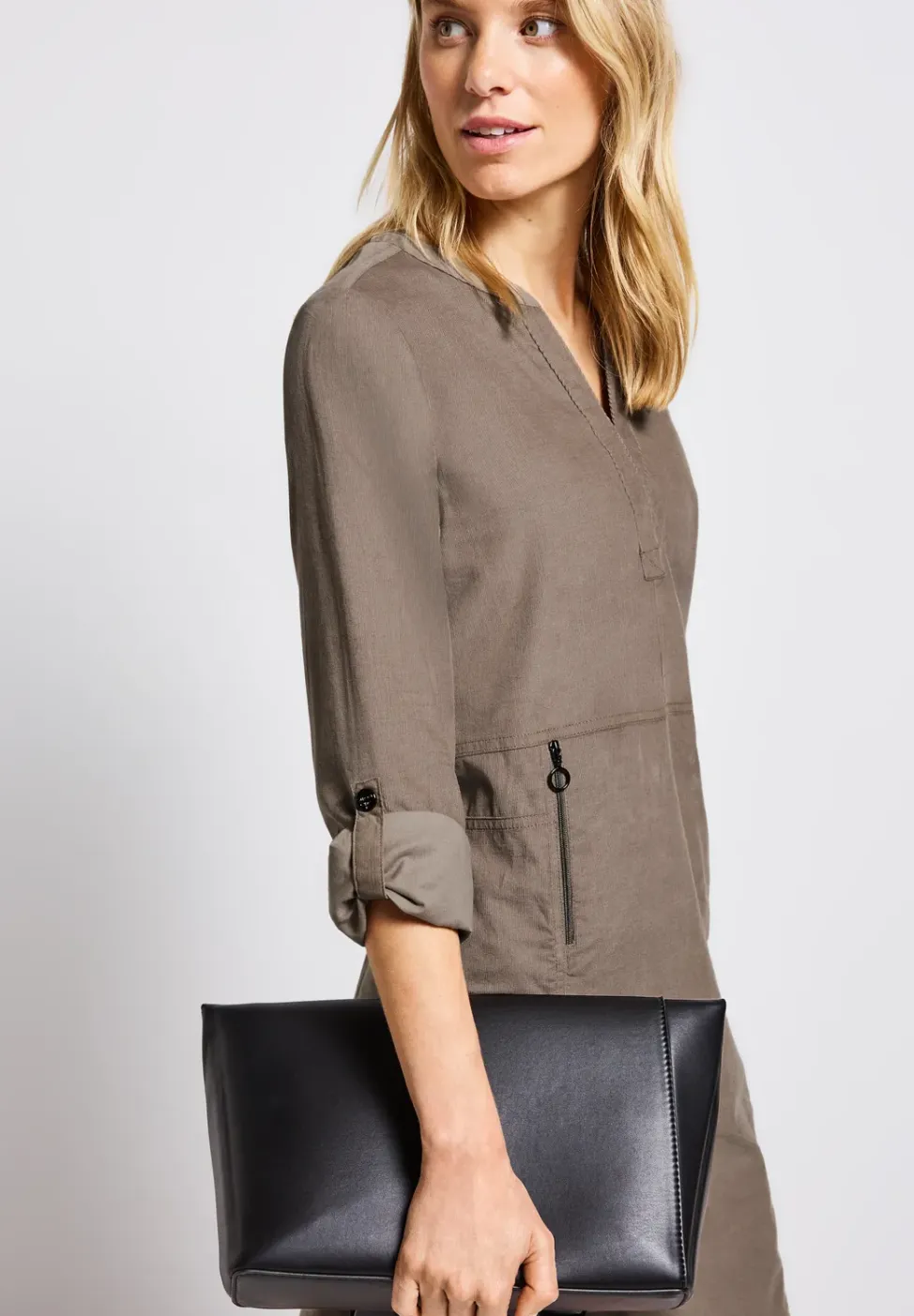 Corduroy jurk met gespleten hals