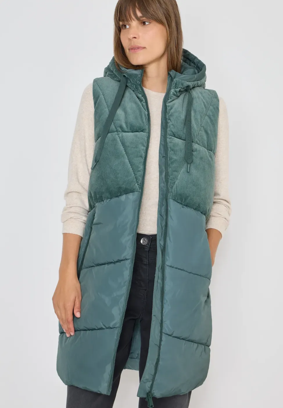 Corduroy mix puffer vest