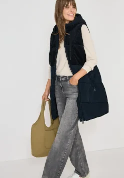Corduroy mix puffer vest