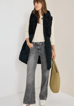 Corduroy mix puffer vest