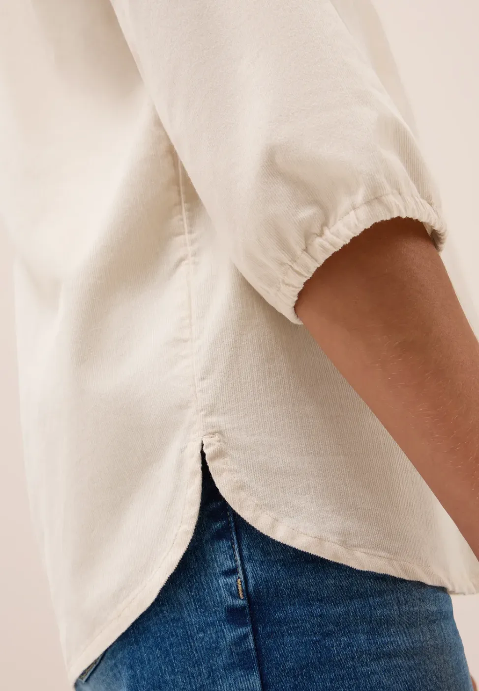Corduroy blouse met gespleten hals