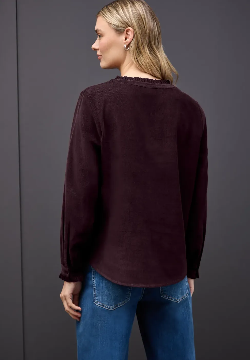 Corduroy blouse met ruches