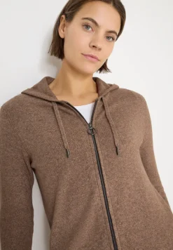 Cosy vest met capuchon