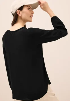 Crepe blouse