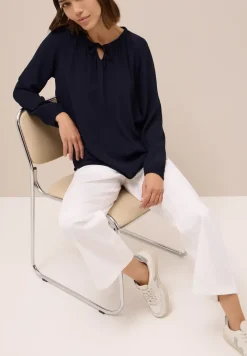 Crepe blouse