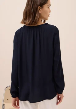 Crepe blouse
