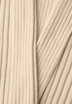 Cutline Vest