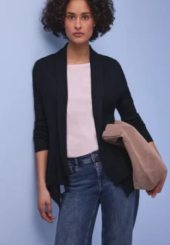 Cutline Vest