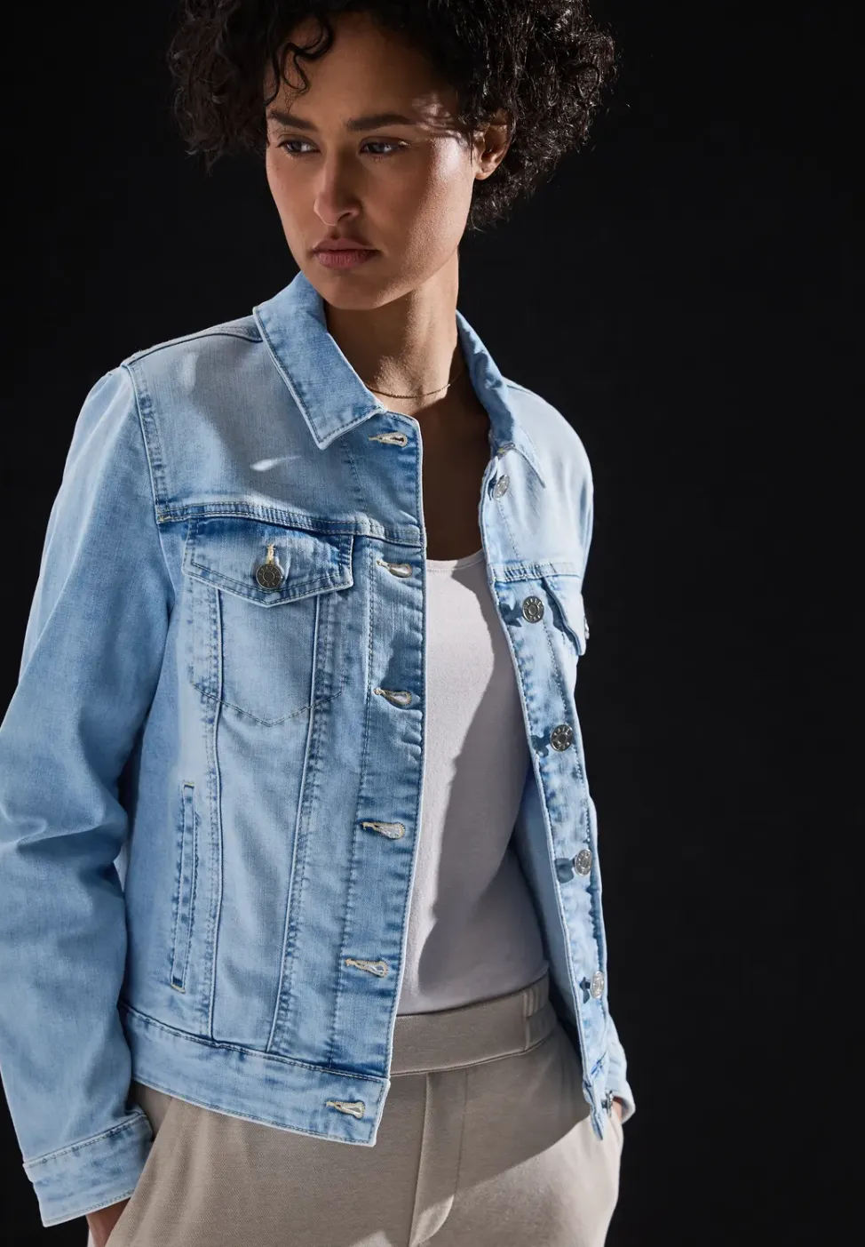 Denim jack in gebleekte look