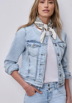 Denim jack met borstzakken en knopen