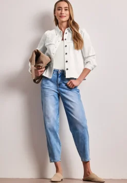 Denim jack met knoopsluiting en borduursel