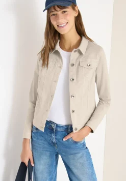 Denim jack met borstzakken en knopen