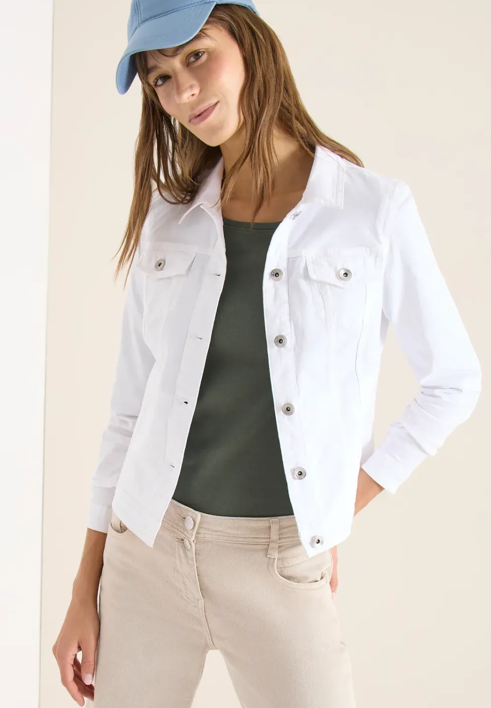 Denim jack met borstzakken en knopen