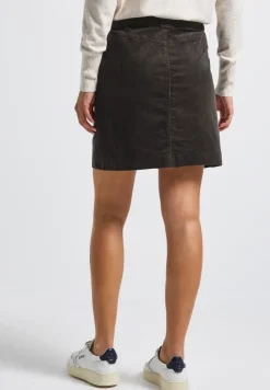 Fijne ribfluwelen rok
