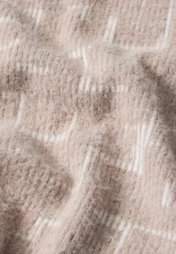 Fluffy shirt met print