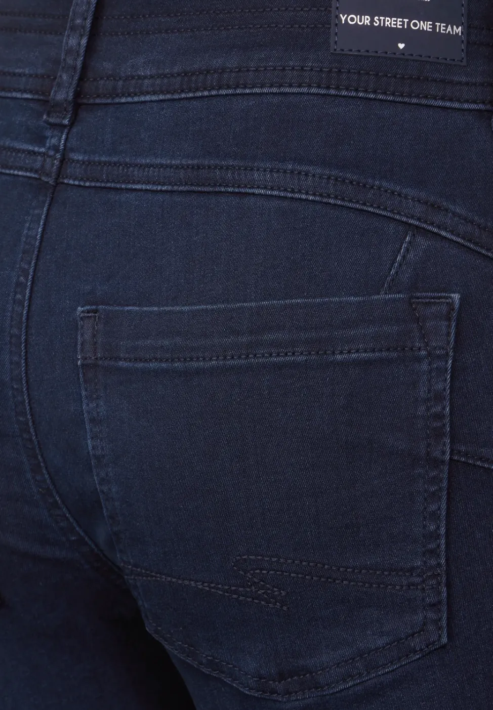 Free to move jeans