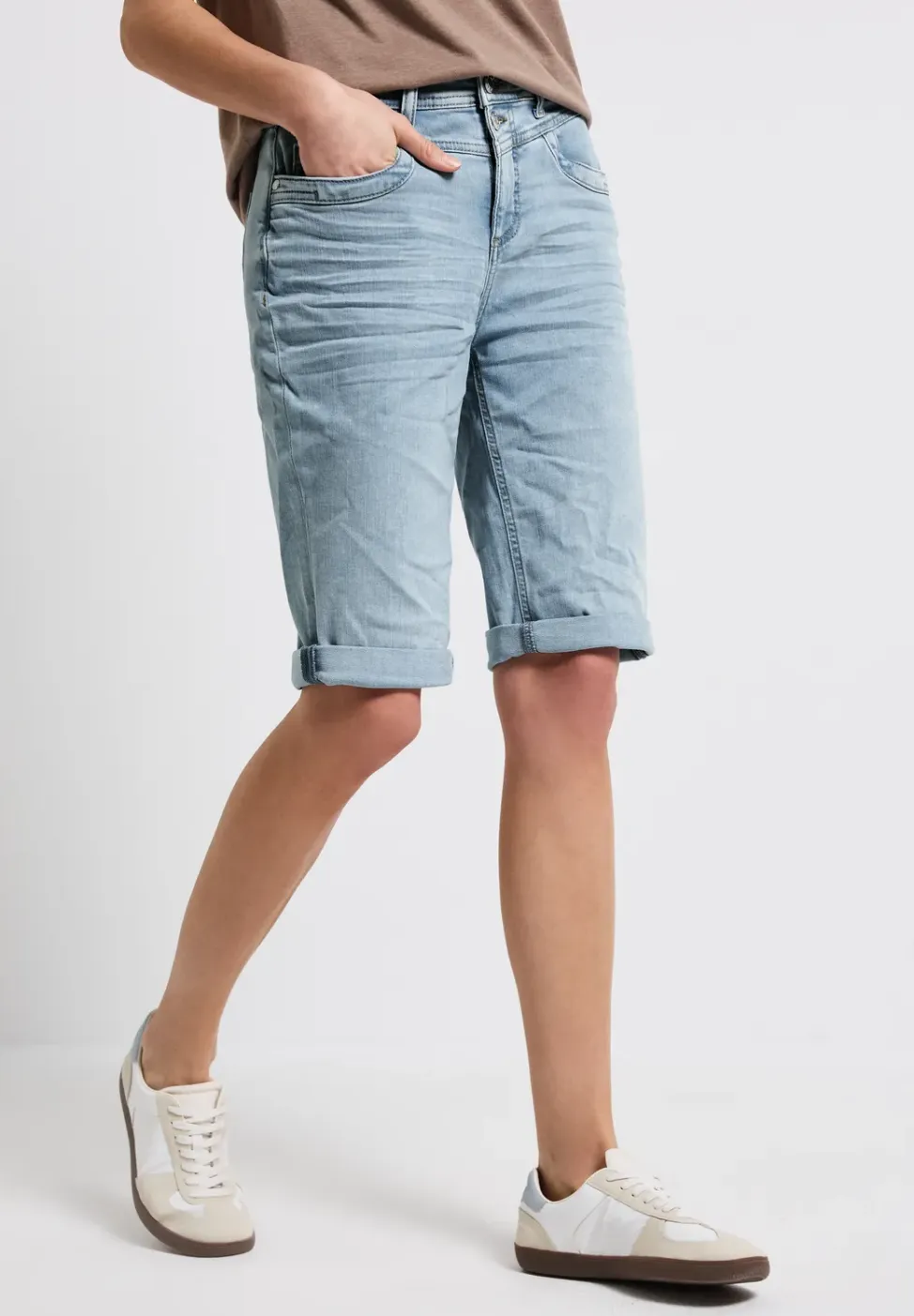 Gebleekte bermudajeans