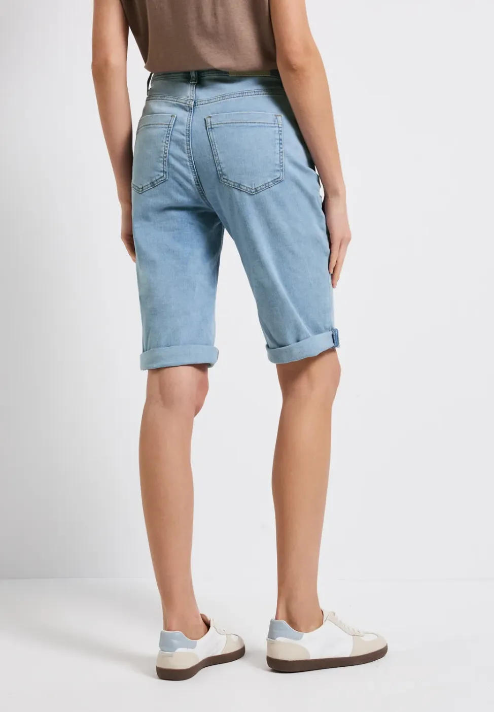 Gebleekte bermudajeans