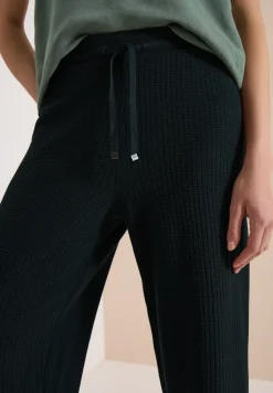 Gebreide broek met wijde pijpen in Loose Fit