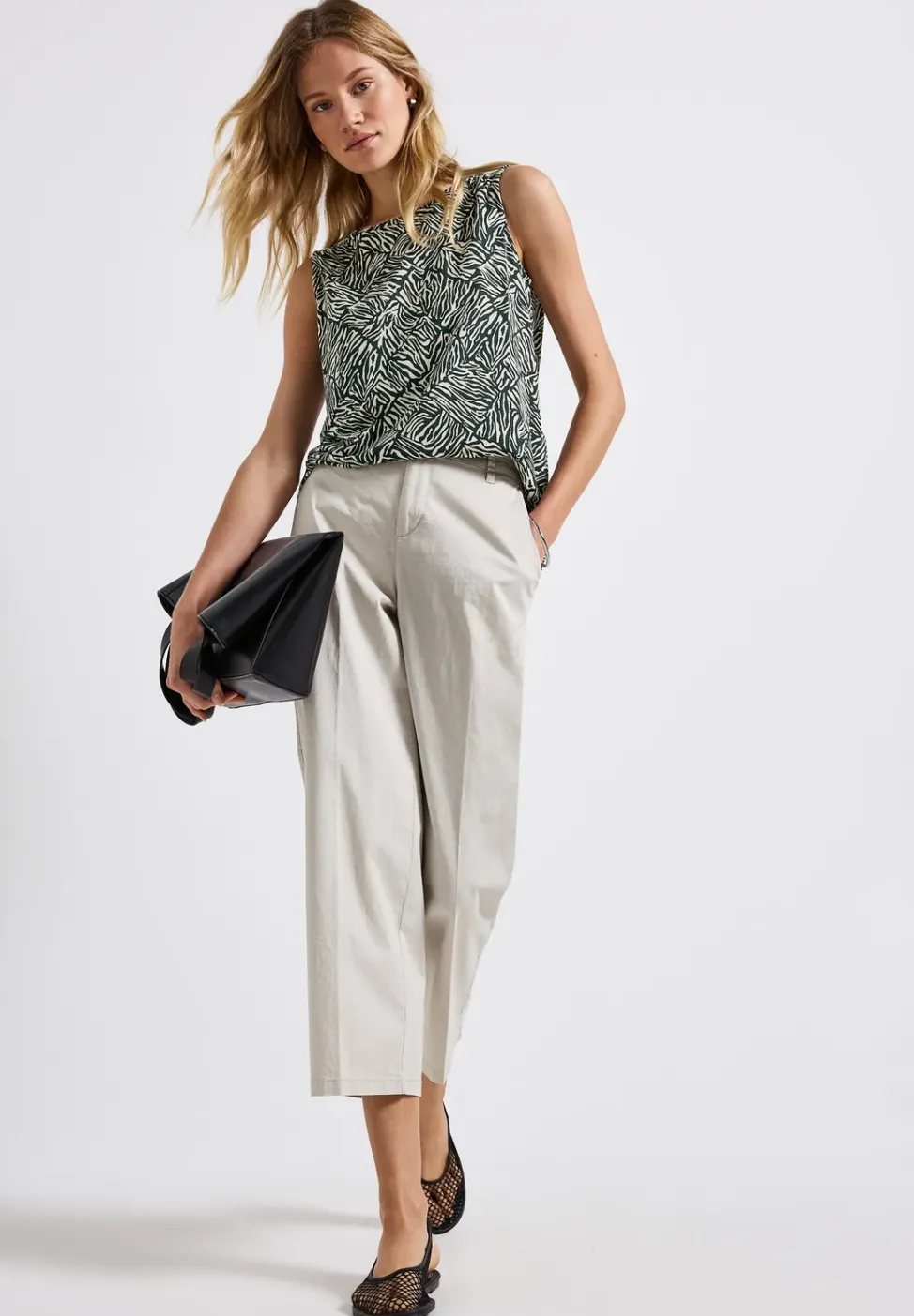 Gedessineerde basic top