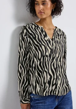 Gedessineerde blouse