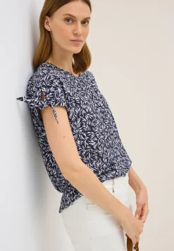 Gedessineerde blouse