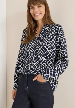 Gedessineerde blouse