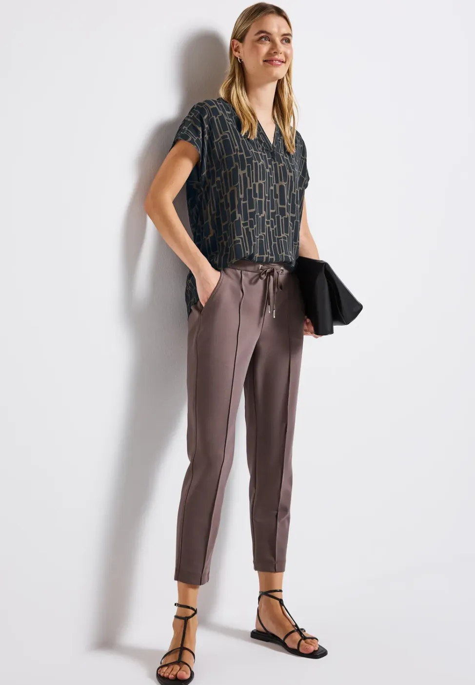 Gedessineerde blouse