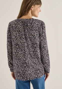 Gedessineerde blouse