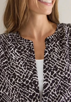 Gedessineerde blouse
