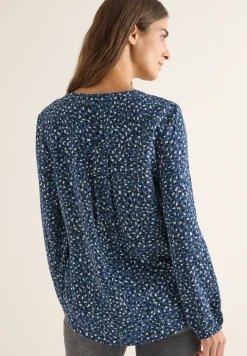 Gedessineerde blouse