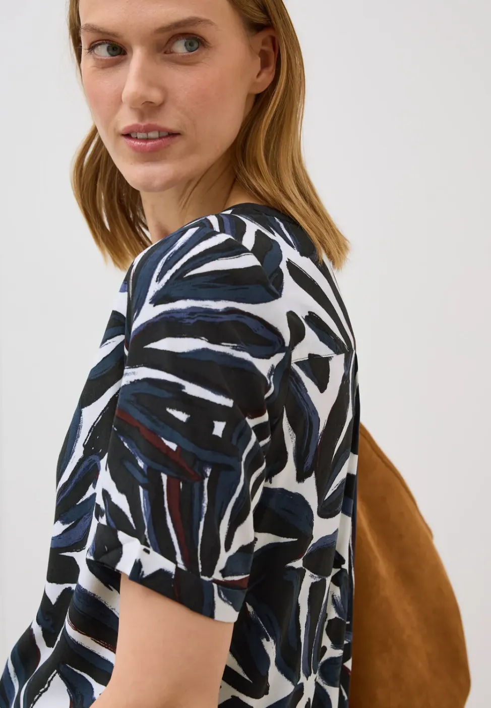 Gedessineerde blouse