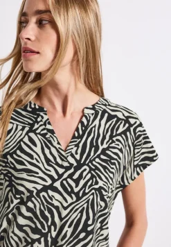 Gedessineerde blouse
