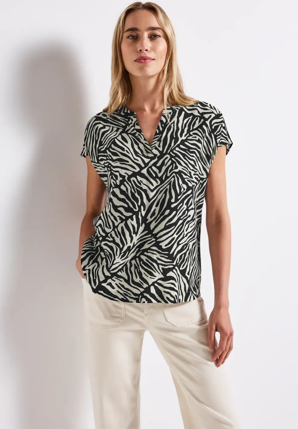 Gedessineerde blouse
