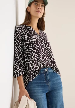 Gedessineerde blouse